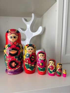 Vintage RUSSIAN Nesting Matryoshka Dolls Full Set Vivid Excellent Condition X 6